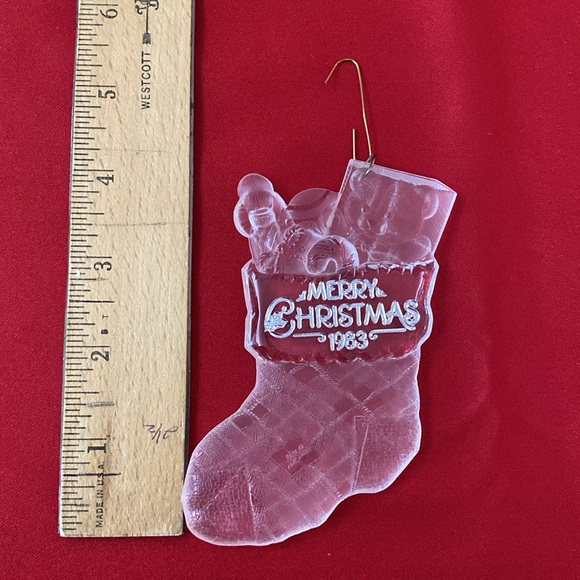 Bundle of 4 dated Holiday Tree Ornaments. - Picture 5 of 11